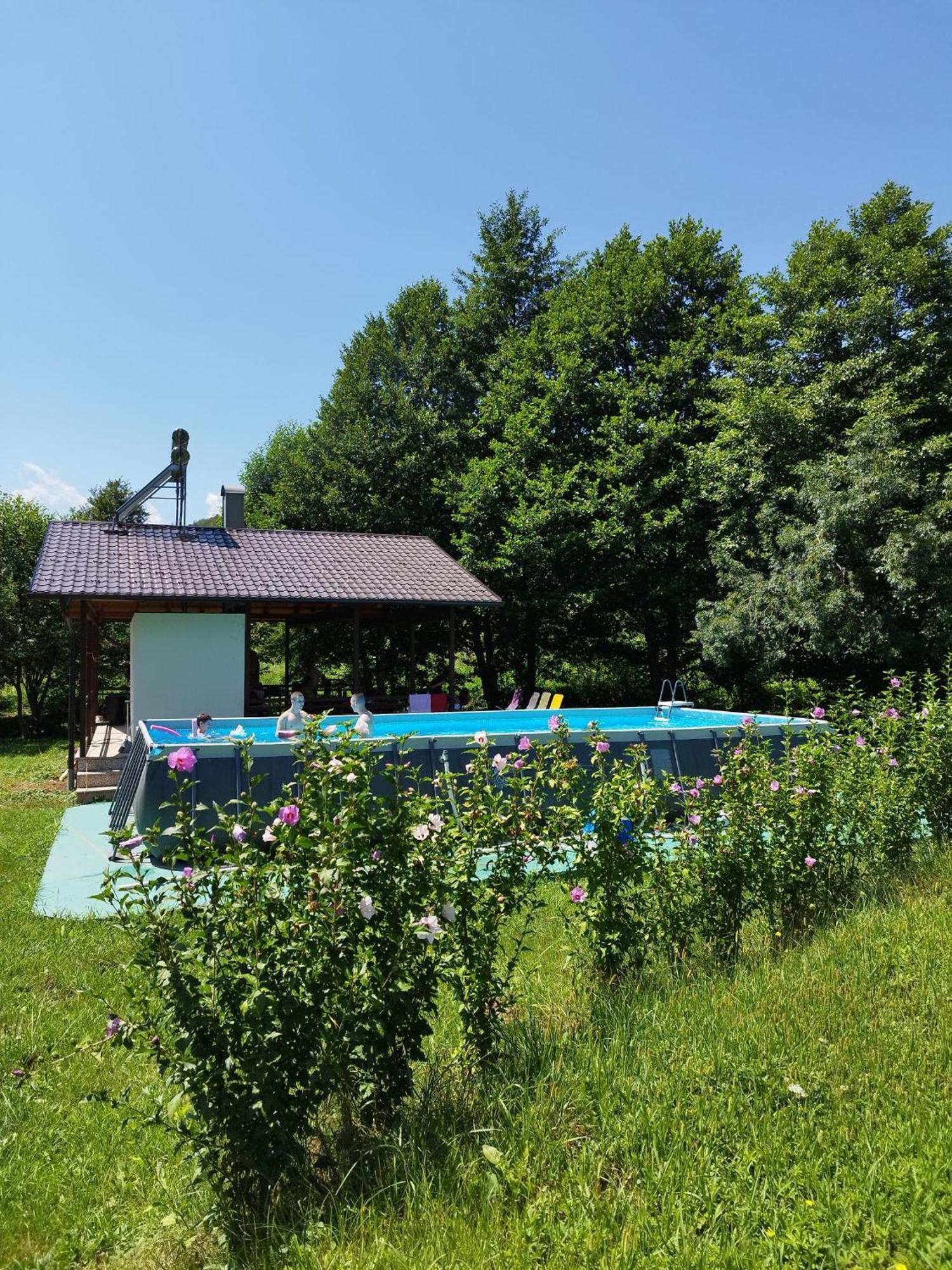 Kuca U Sumi - Forest House Near National Park Una - Air Spa Lohovo Bihac Luaran gambar